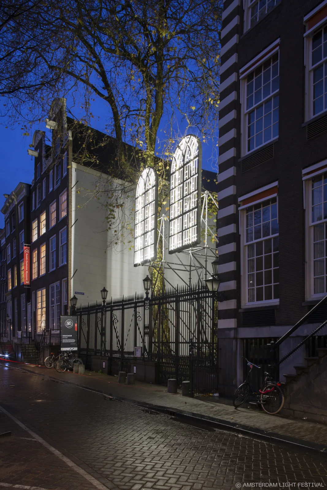 Windows – Lynne Leegte, Amsterdam Light Festival Edition 14