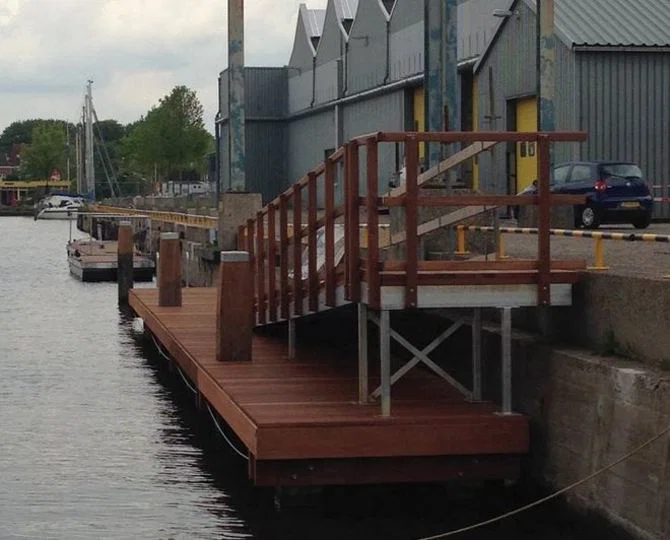 Restaurant Lowlander Botanical Bar