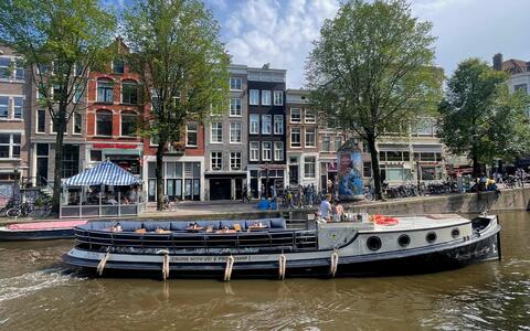 Sloep H.M.S. Friendship Amsterdam